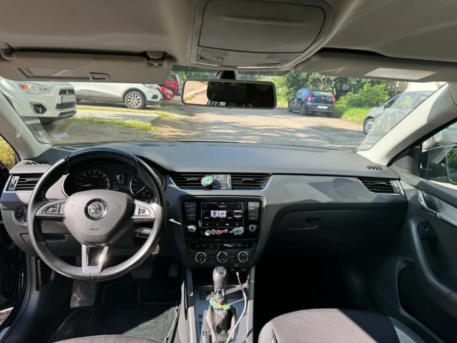 Skoda Octavia 2.0 TDI, снимка 2 - Автомобили и джипове - 53810947