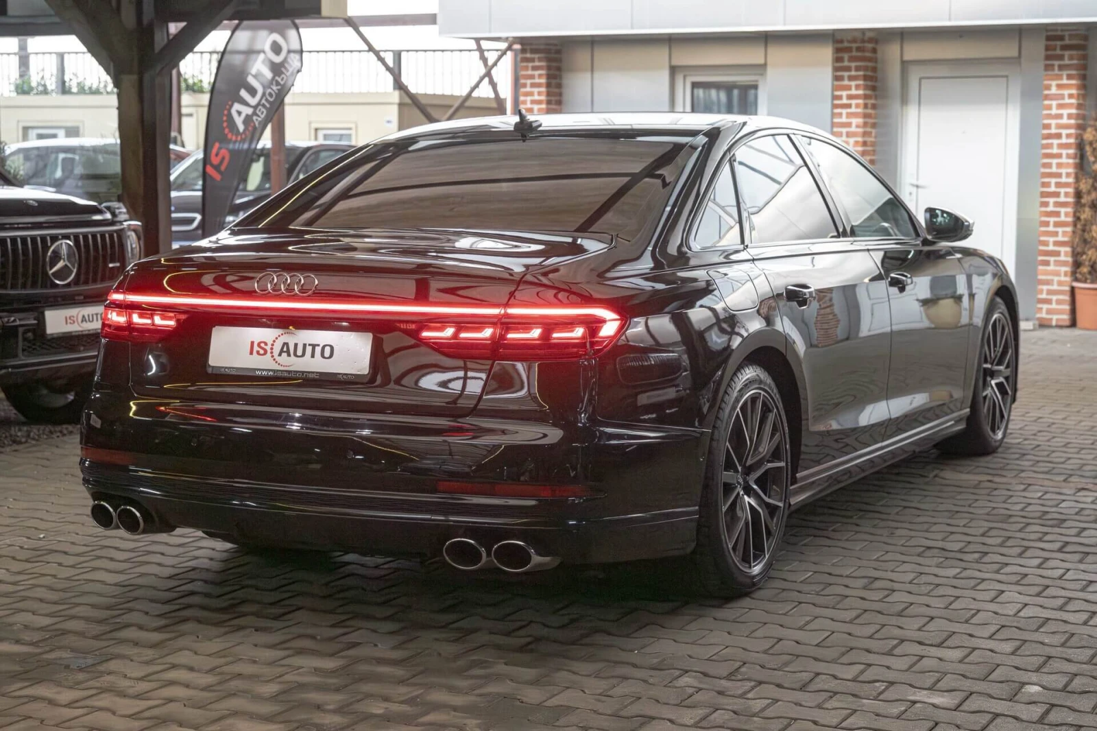 Audi S8 4.0TFSI/Carbon/B&O/Камера 360/HuD/Дистроник/Обдухв, снимка 6 - Автомобили и джипове - 53967087