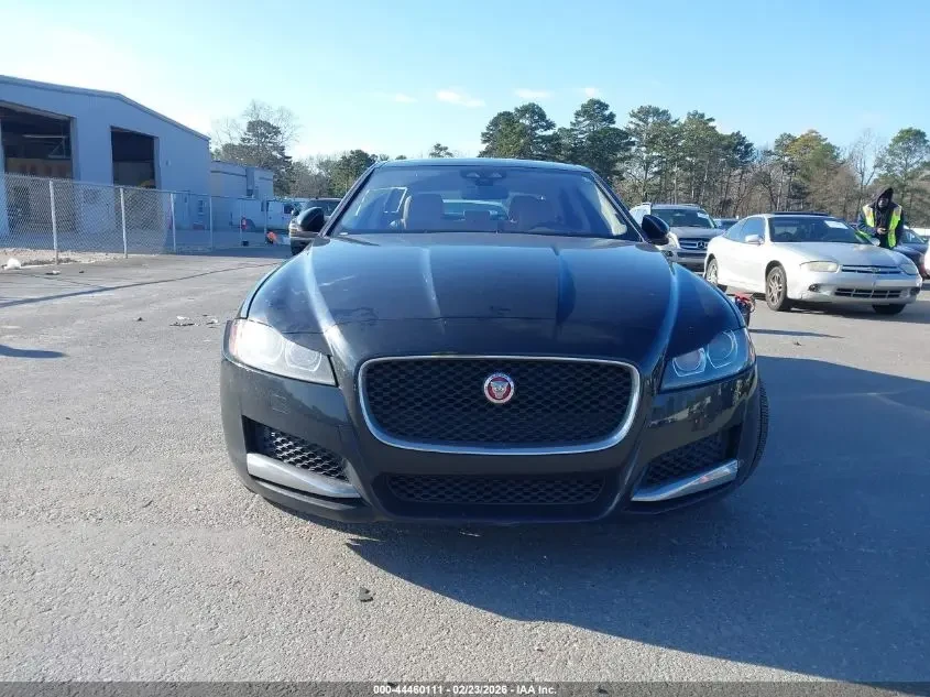 Jaguar Xf 35T, снимка 3 - Автомобили и джипове - 53969703