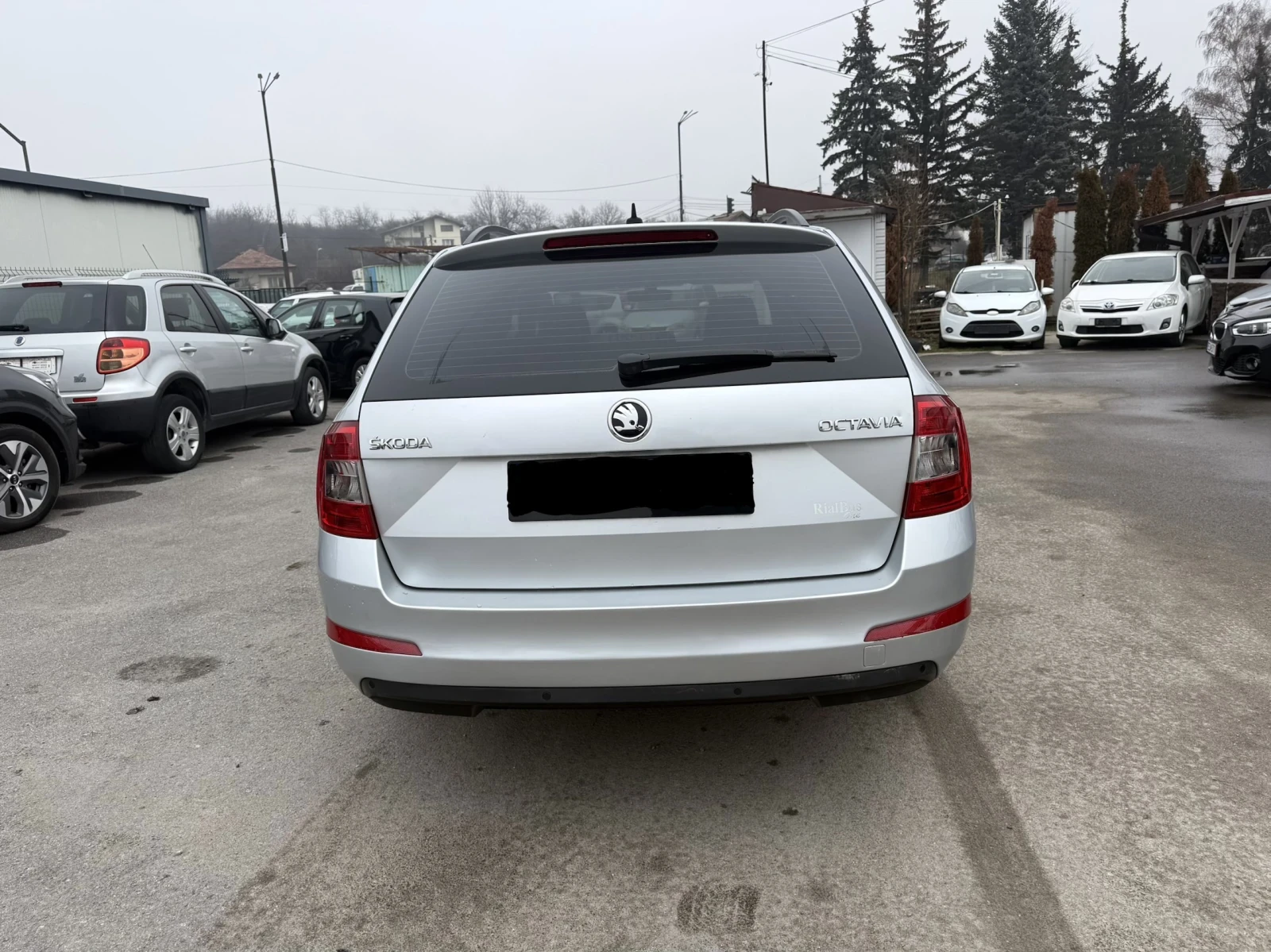 Skoda Octavia 1.6Tdi CXX 110кс  DSG, снимка 5 - Автомобили и джипове - 53992868