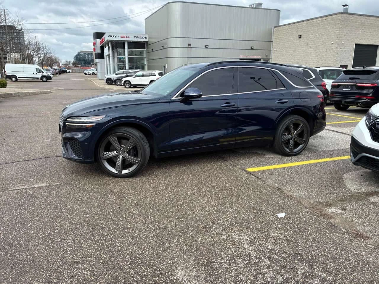 Genesis GV70 * 3.5T Sport Plus * DISTRONIC* ОБДУХВАНЕ* ПАНОРАМА, снимка 2 - Автомобили и джипове - 54376959