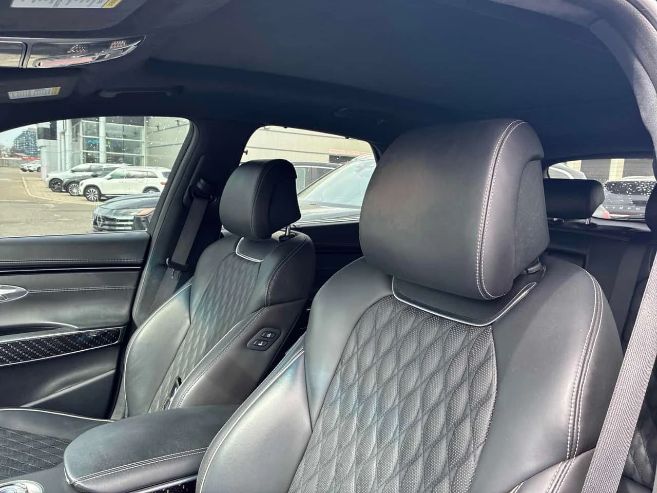 Genesis GV70 * 3.5T Sport Plus * DISTRONIC* ОБДУХВАНЕ* ПАНОРАМА, снимка 11 - Автомобили и джипове - 54376959