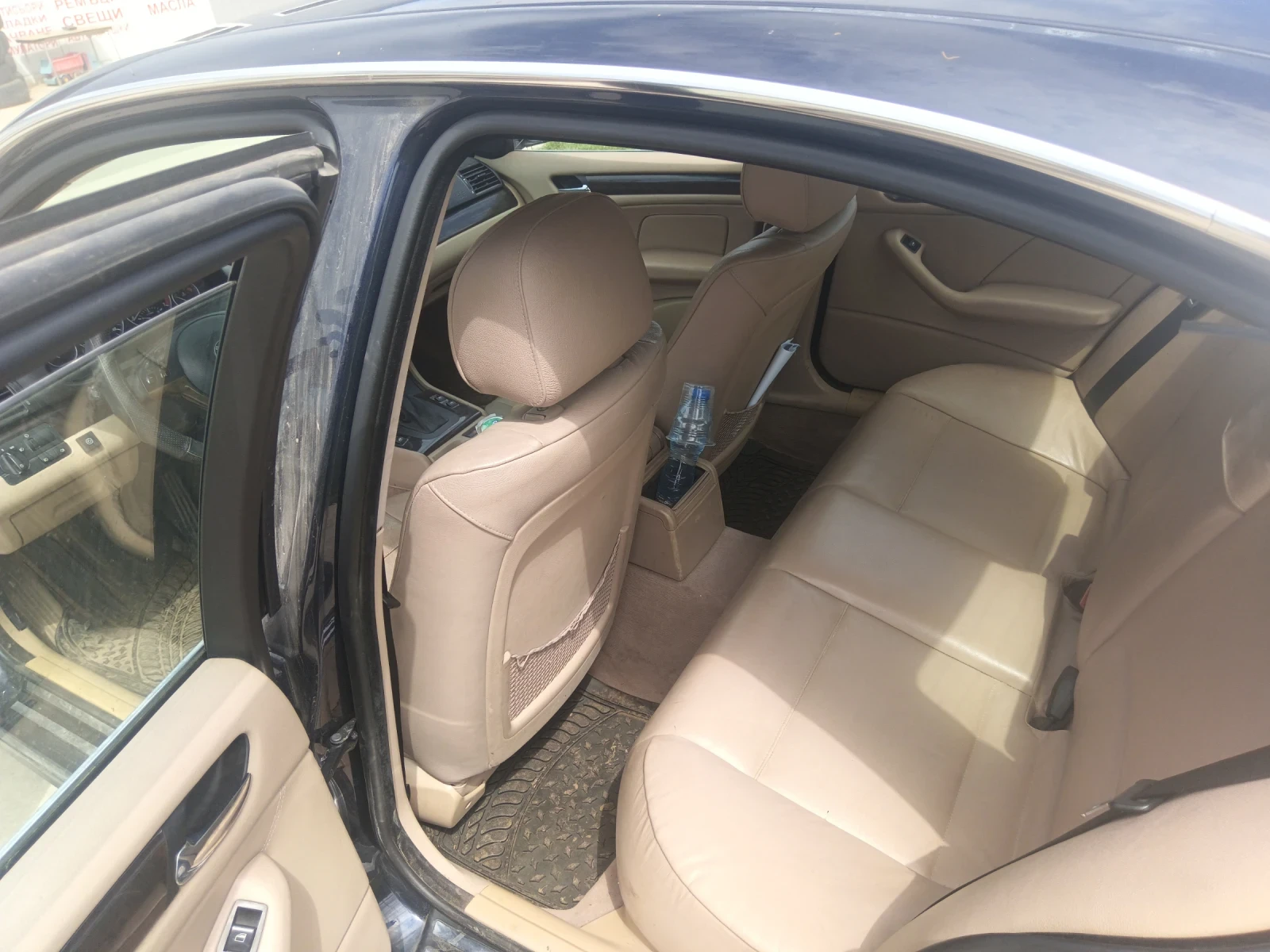 BMW 330, снимка 3 - Автомобили и джипове - 54715111