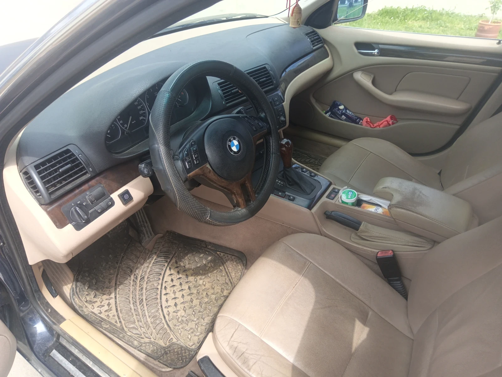 BMW 330, снимка 2 - Автомобили и джипове - 54715111