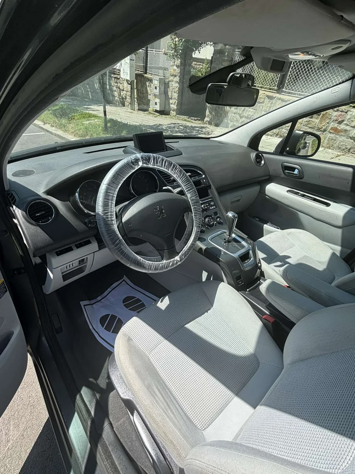 Peugeot 5008 Собствен лизинг!!!, снимка 8 - Автомобили и джипове - 54788572