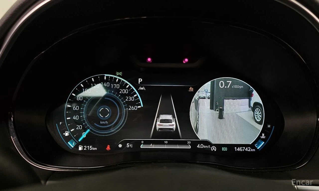 Genesis GV70 2.2 DIESEL* AWD* КОЖА* ПОДГР* ОБДУХ* 360* , снимка 8 - Автомобили и джипове - 54796534