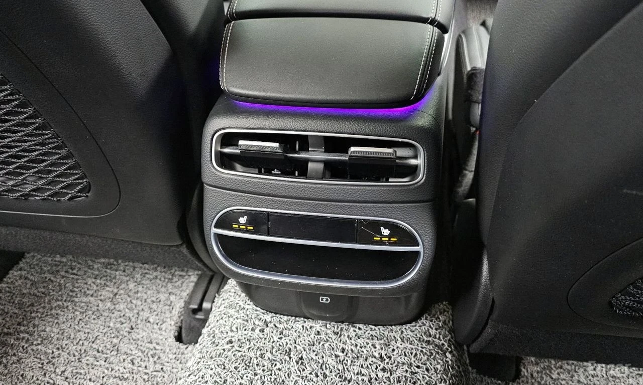 Genesis GV70 2.2 DIESEL* AWD* КОЖА* ПОДГР* ОБДУХ* 360* , снимка 16 - Автомобили и джипове - 54796534