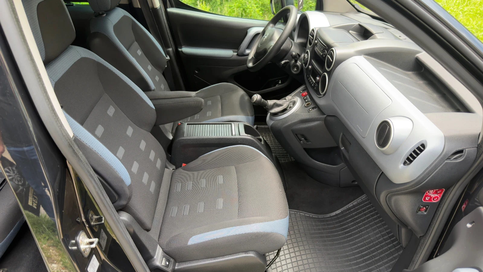 Citroen Berlingo X-TR, снимка 15 - Автомобили и джипове - 54802584