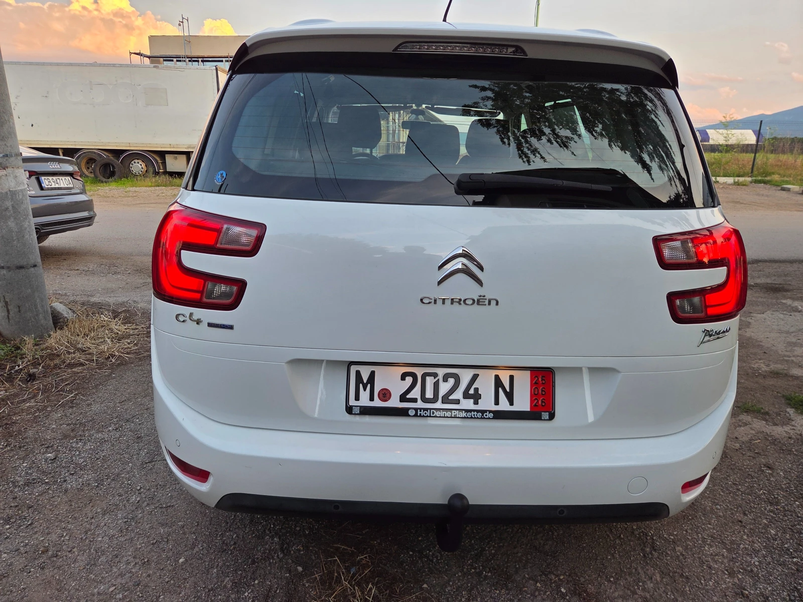 Citroen C4 Picasso 2.0 HDI avtomat, снимка 11 - Автомобили и джипове - 54825593
