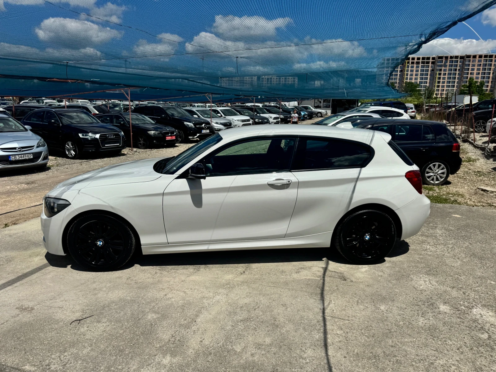 BMW 120 M Paket Automat , снимка 4 - Автомобили и джипове - 54968345