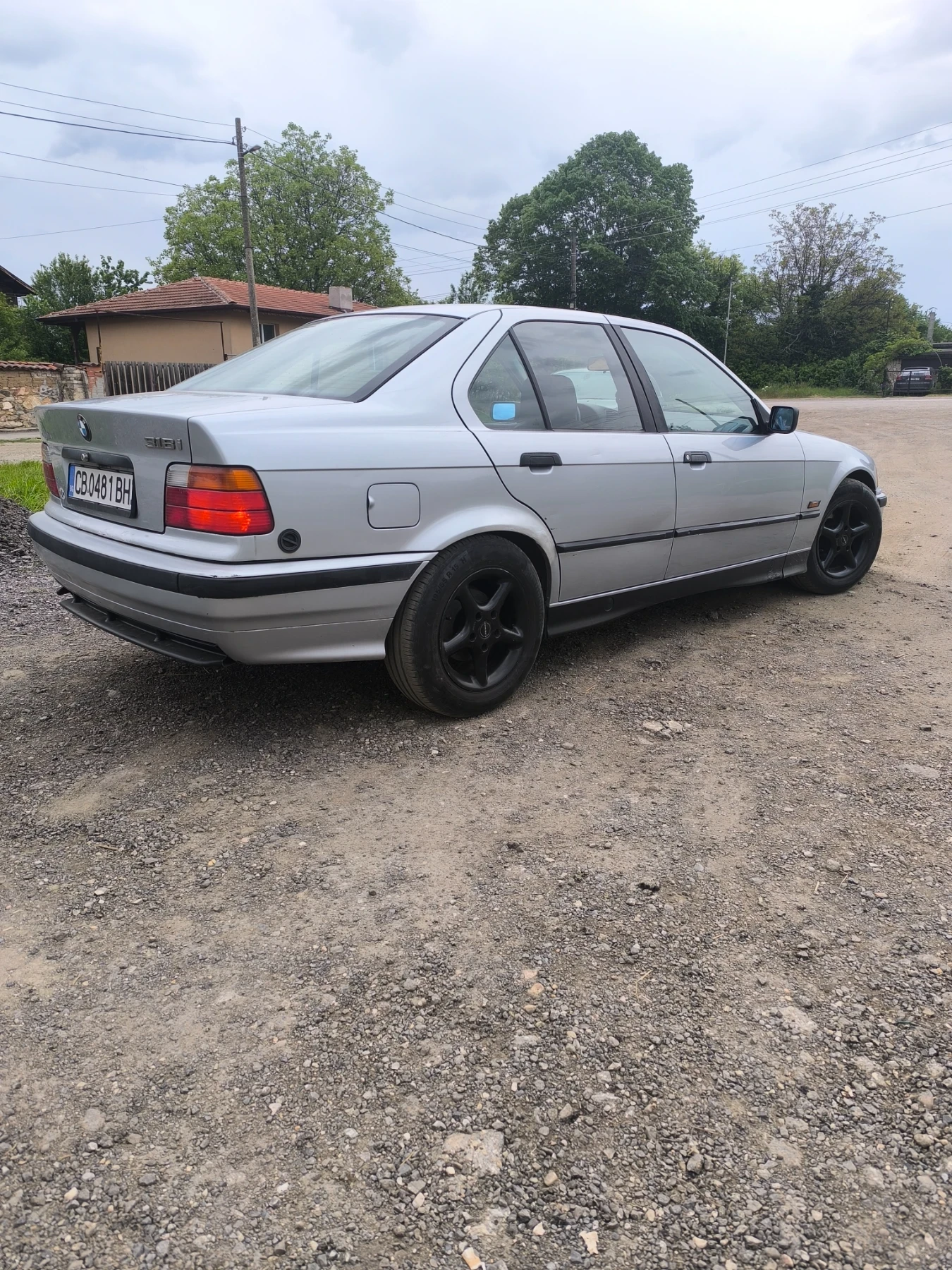 BMW 318 318i, снимка 5 - Автомобили и джипове - 55017599