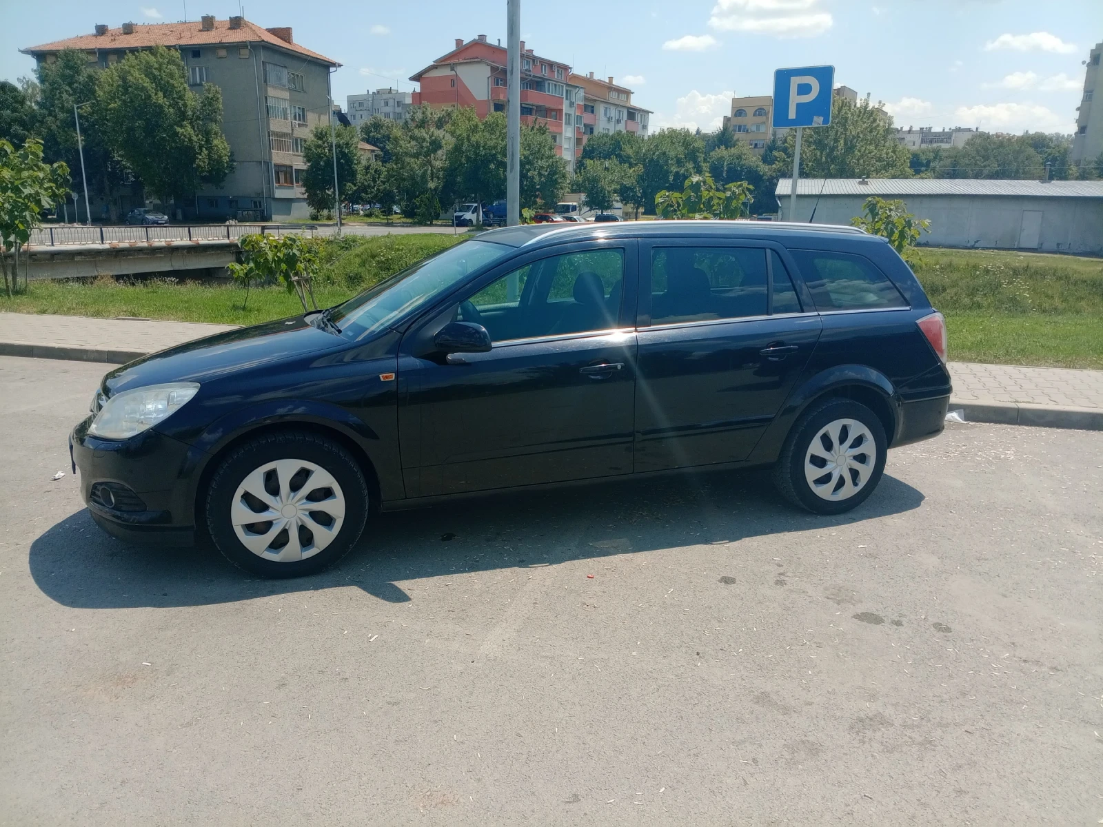 Opel Astra Комби, снимка 3 - Автомобили и джипове - 55341099