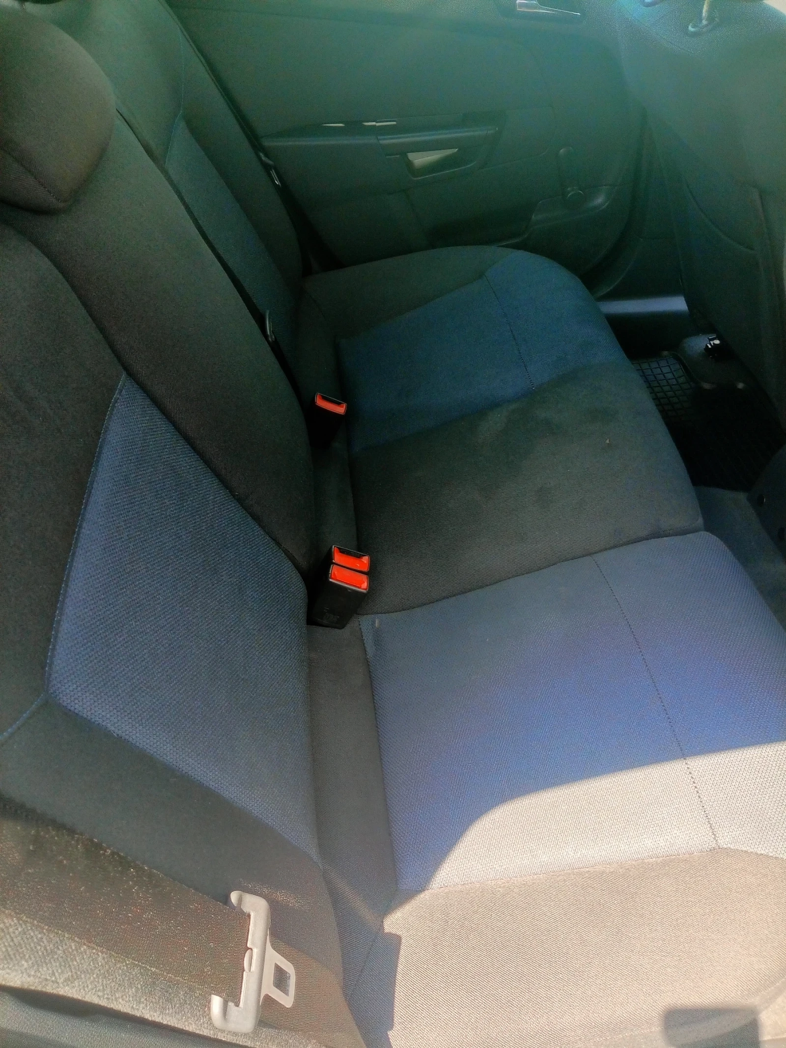 Opel Astra Комби, снимка 9 - Автомобили и джипове - 55341099
