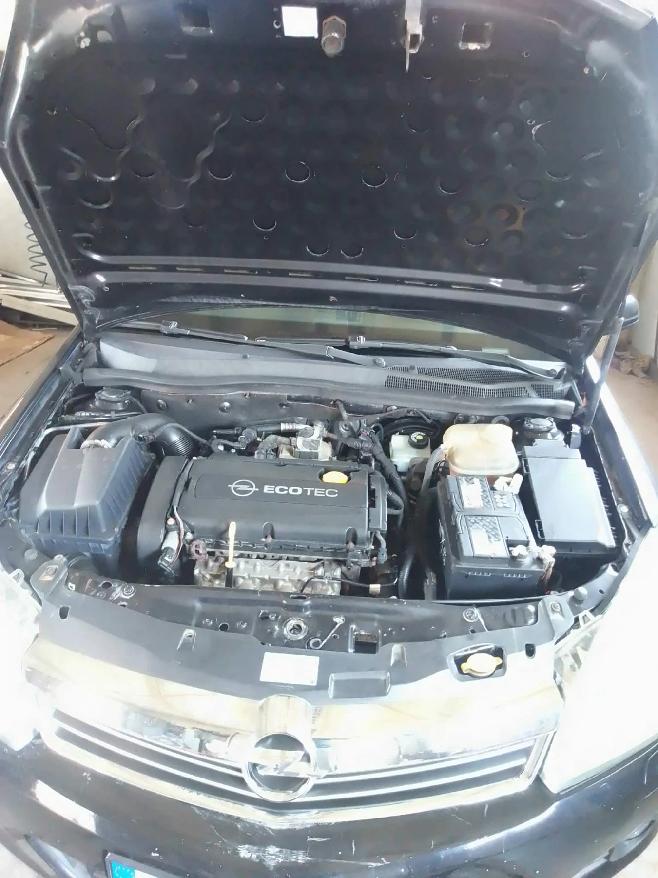 Opel Astra Комби, снимка 12 - Автомобили и джипове - 55341099