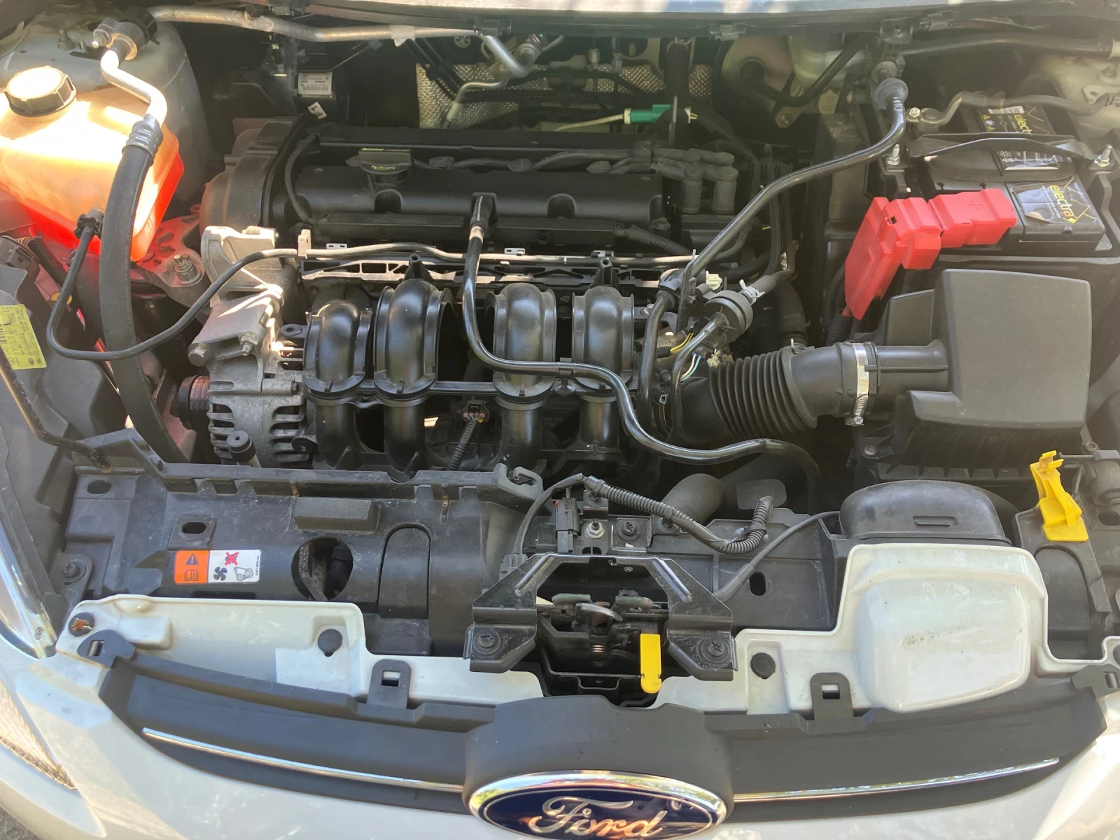 Ford Fiesta 1.25, снимка 8 - Автомобили и джипове - 55420117