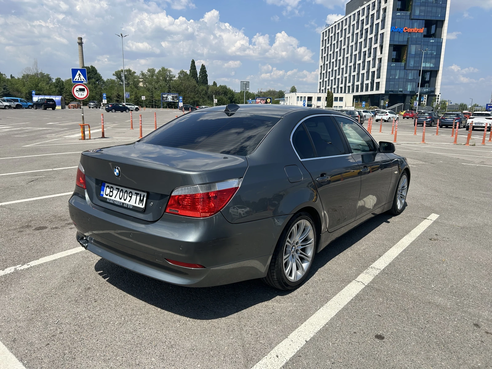 BMW 530 E60, снимка 4 - Автомобили и джипове - 55588176