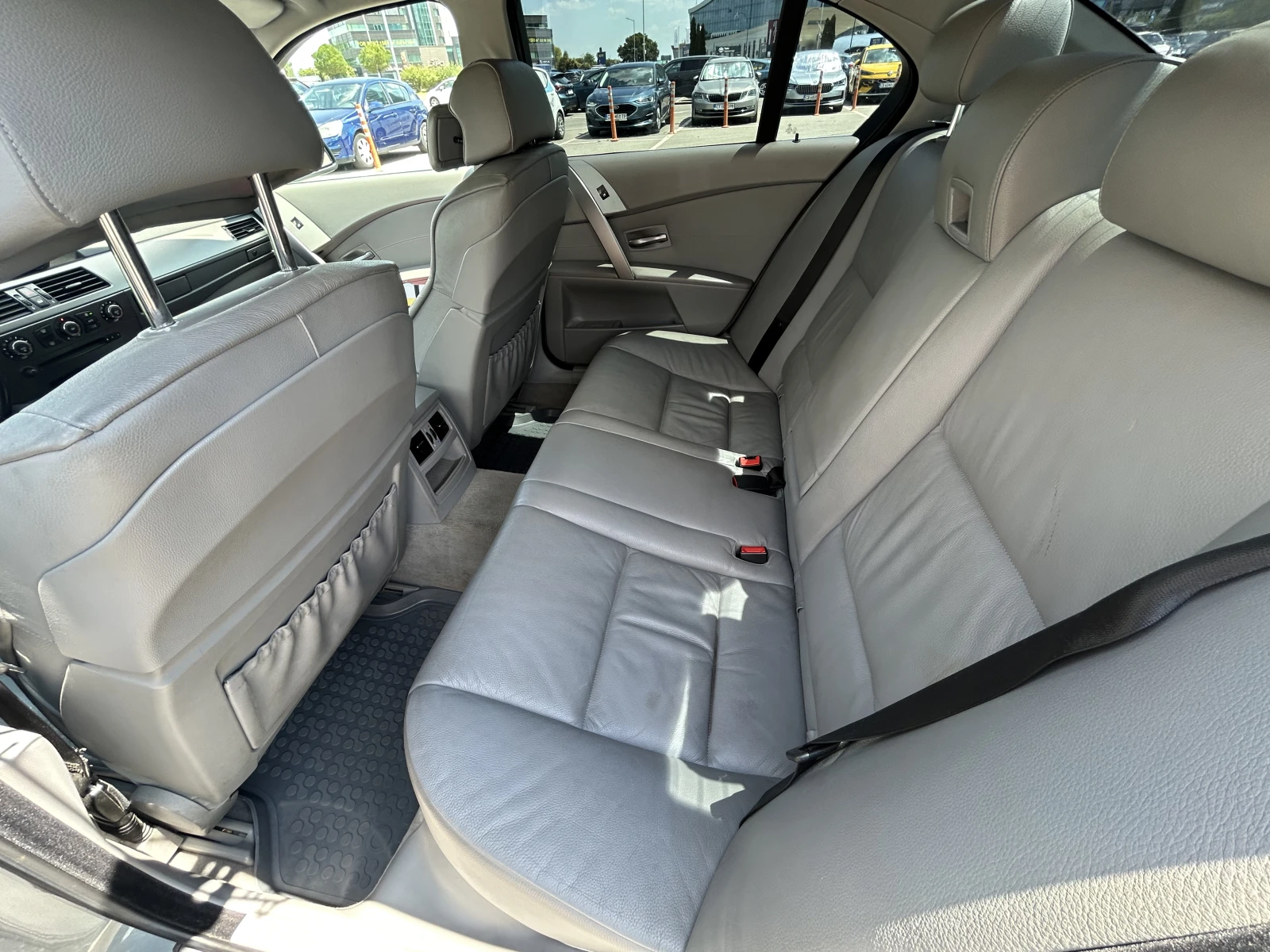BMW 530 E60, снимка 10 - Автомобили и джипове - 55588176
