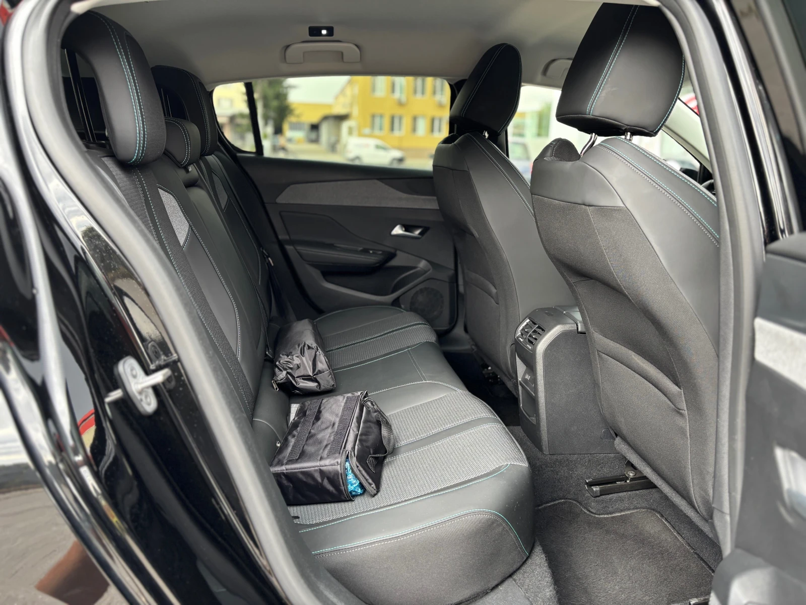 Peugeot 308 e-308 Alure, new model, снимка 10 - Автомобили и джипове - 55789802