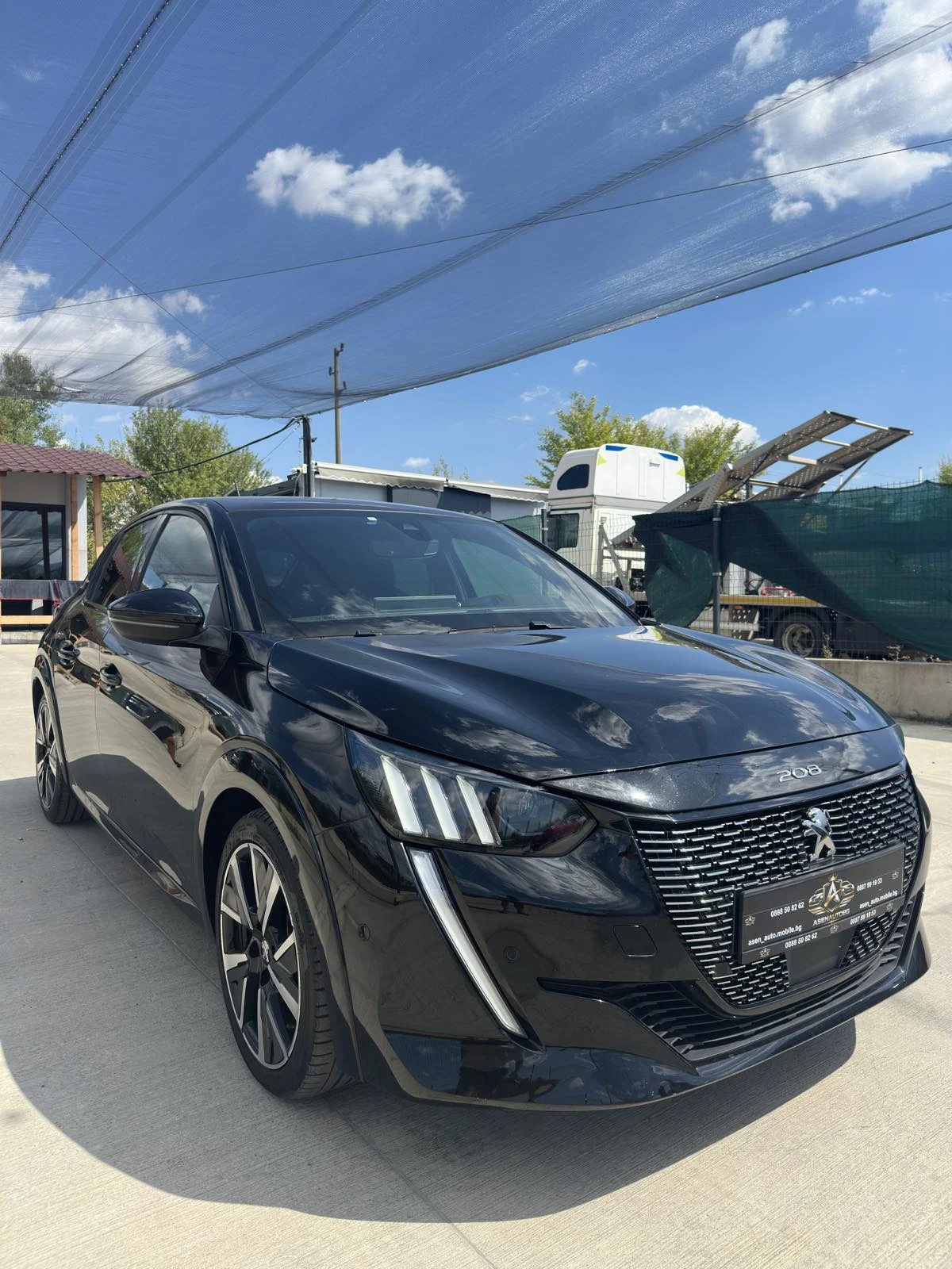 Peugeot 208 GT 130к.с 8с.к, снимка 2 - Автомобили и джипове - 55837746