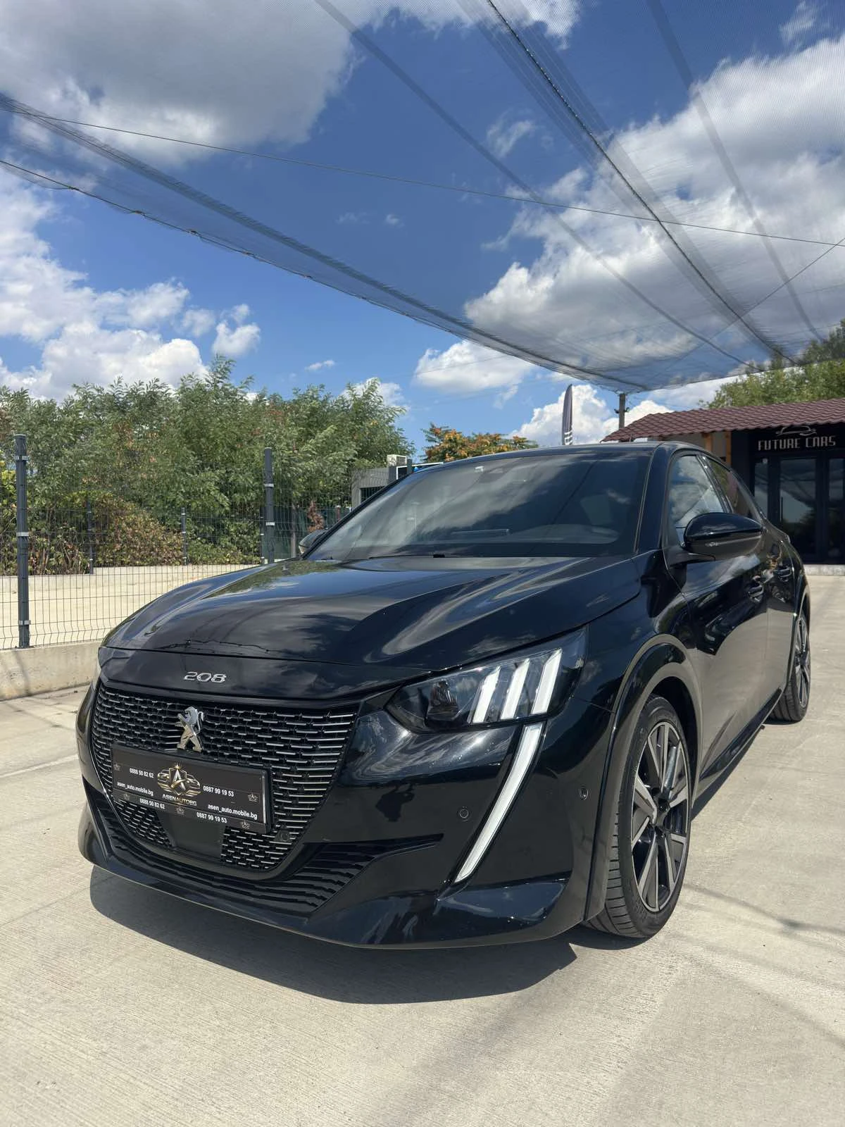 Peugeot 208 GT 130к.с 8с.к