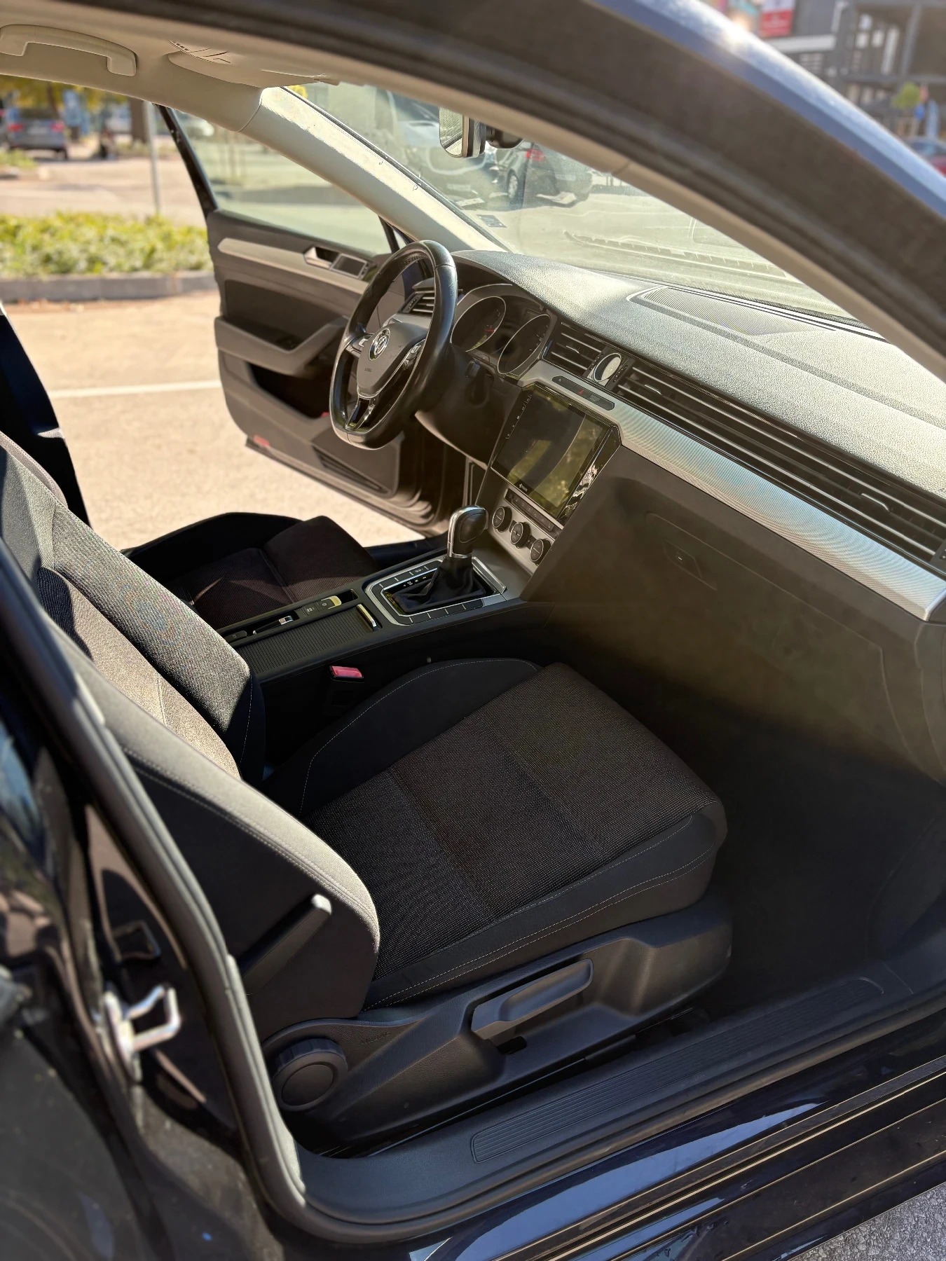VW Passat 2015, 2TDI, DSG, снимка 16 - Автомобили и джипове - 56327795