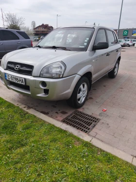 Hyundai Tucson 4x4 - 2200 € / 4302.83 лв. - 63742337 5