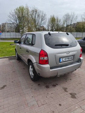 Hyundai Tucson 4x4 - 2200 € / 4302.83 лв. - 63742337 2