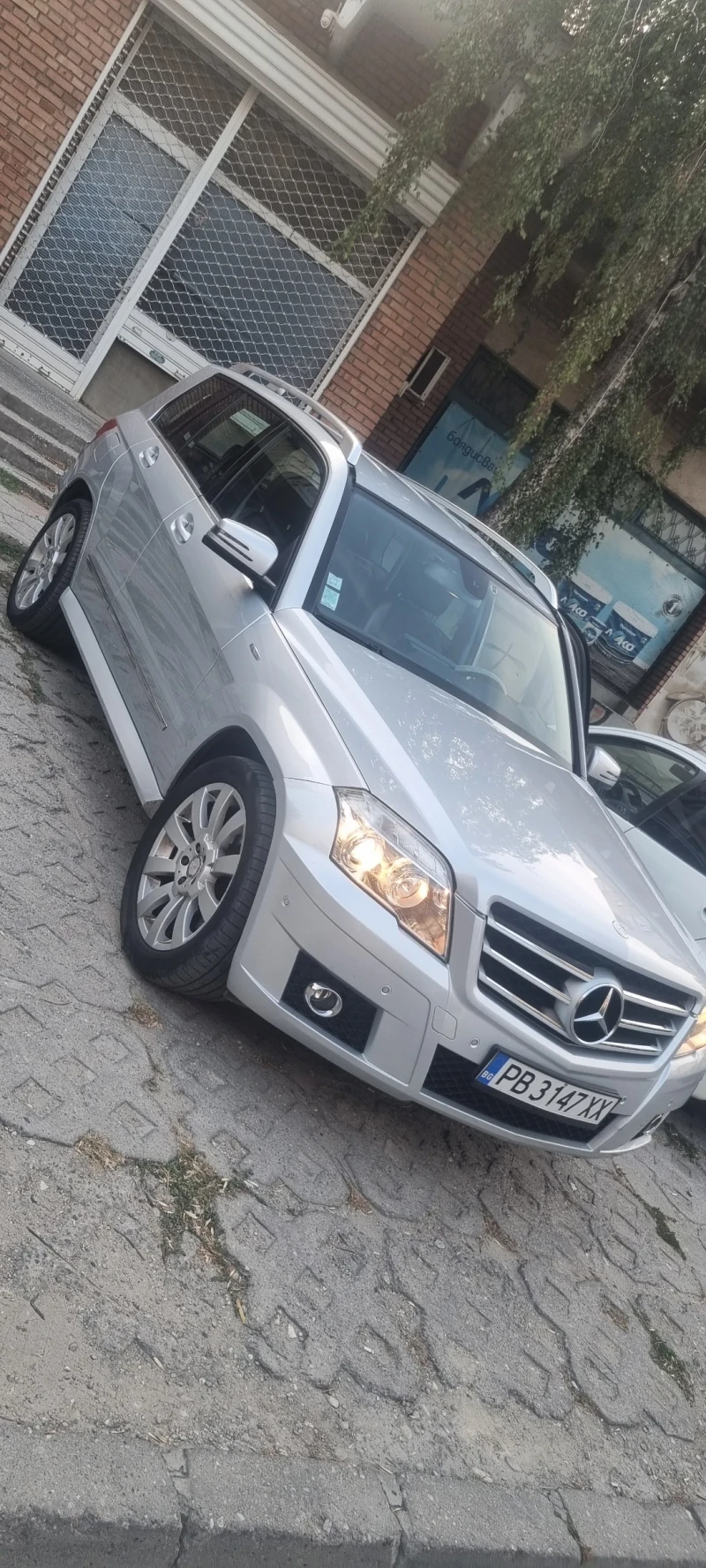 Mercedes-Benz GLK, снимка 9 - Автомобили и джипове - 46939844