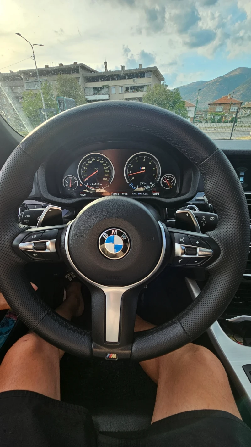 BMW X4, снимка 11 - Автомобили и джипове - 48177535