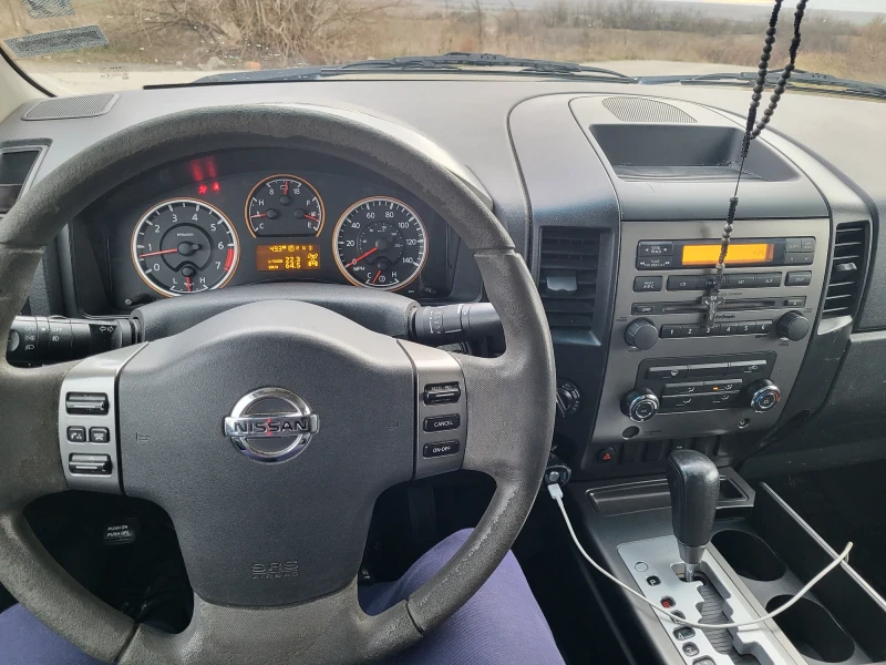 Nissan Navara, снимка 3 - Автомобили и джипове - 48110601