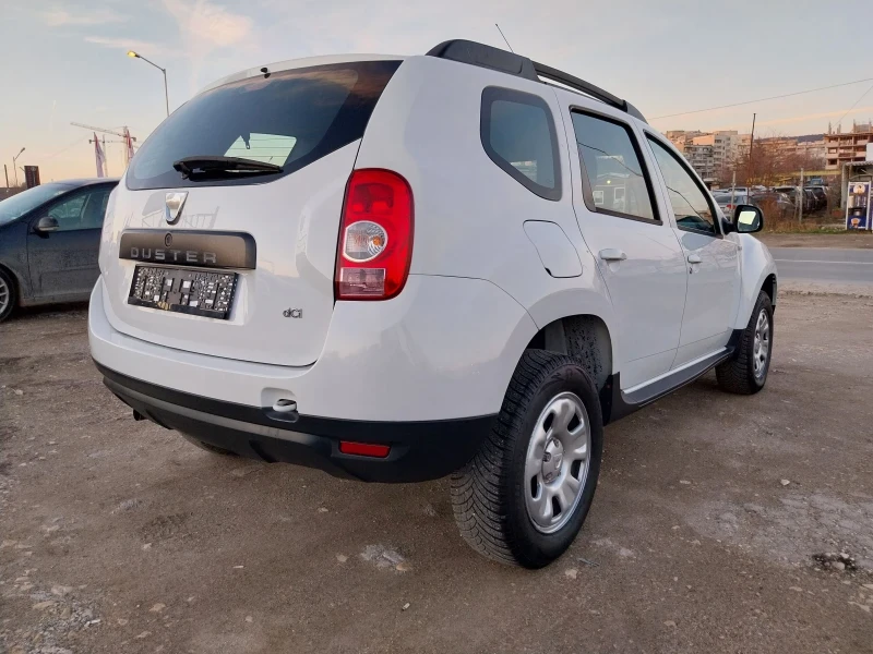 Dacia Duster 1.5 DCI, снимка 6 - Автомобили и джипове - 48865623