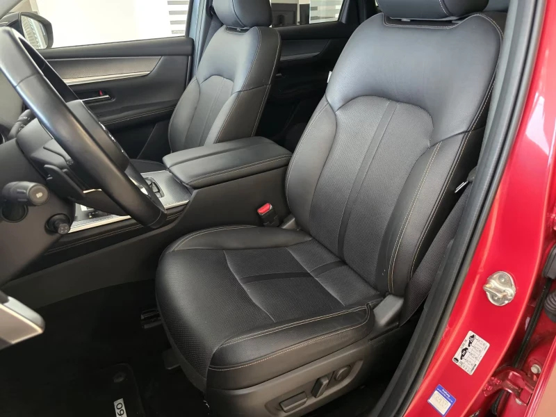 Mazda CX-60 HOMURA/328HP/PANO/HUD/BOSE/NAVI/360/LED/291g, снимка 8 - Автомобили и джипове - 51656960