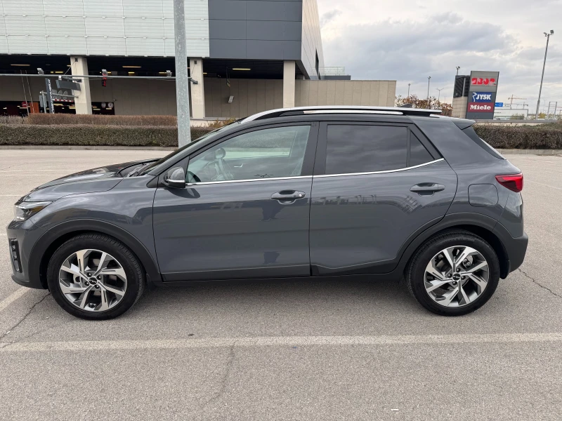 Kia Stonic GT Line, снимка 4 - Автомобили и джипове - 52336384