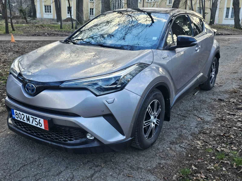 Toyota C-HR 1.8 hibrid, снимка 2 - Автомобили и джипове - 52876812