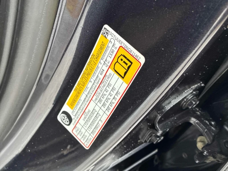 Gmc Sierra * AT4 * CARFAX * БЕЗ ПЪРВОНАЧАЛНА ВНОСКА, снимка 11 - Автомобили и джипове - 53261971