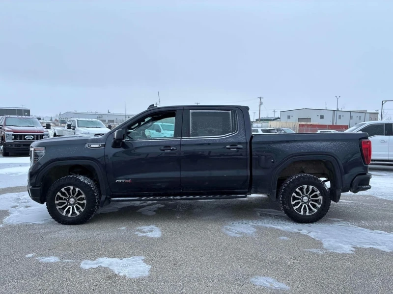 Gmc Sierra * AT4 * CARFAX * БЕЗ ПЪРВОНАЧАЛНА ВНОСКА, снимка 2 - Автомобили и джипове - 53261971