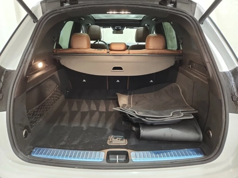 Mercedes-Benz GLE 350 * Head-Up-Display * Панорама * CARFAX * , снимка 14 - Автомобили и джипове - 53412483