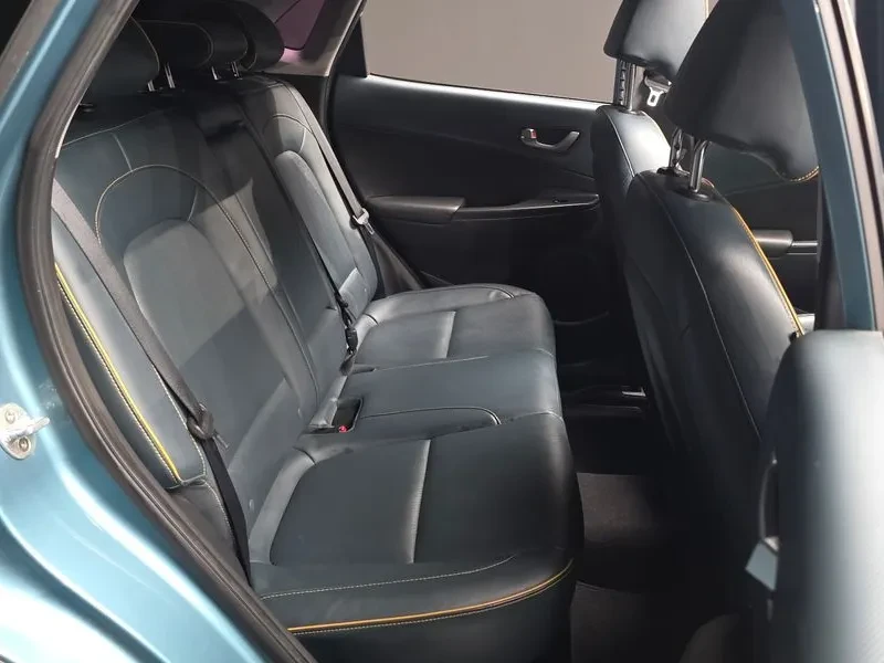 Hyundai Kona 1.6 2Wd Premium, снимка 11 - Автомобили и джипове - 55562327