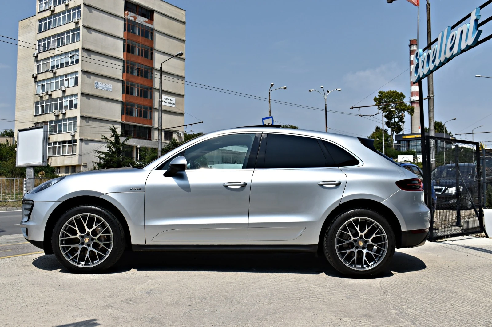 Porsche Macan 3.0TDI* TABACCO-EDITION* CAMERA* PANORAMA* FULL-LE - изображение 3