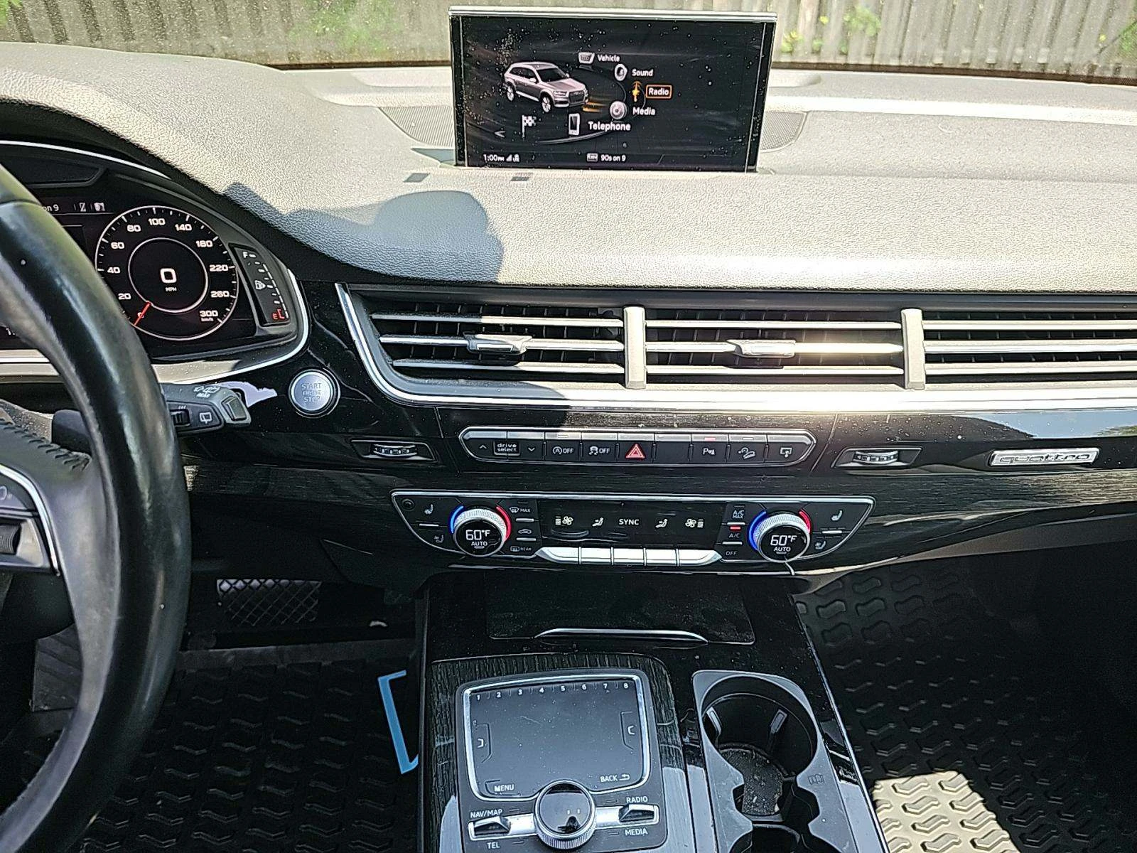 Audi Q7 MATRIX* BOSE* DISTRONIK* PANO* ОБДУХ* DIGITAL* 7МЕ - изображение 6