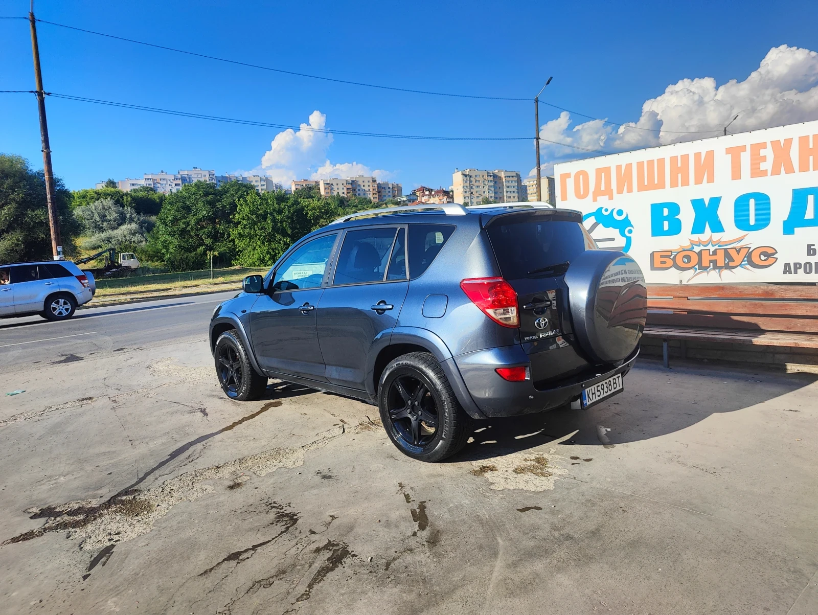 Toyota Rav4  - изображение 4