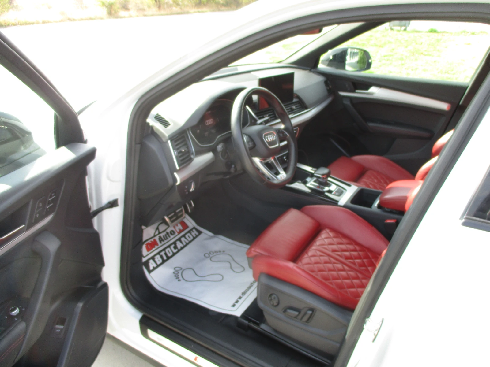 Audi SQ5 3.0/БЕНЗИН/356кс./36хил.км./КАТО НОВА - изображение 9