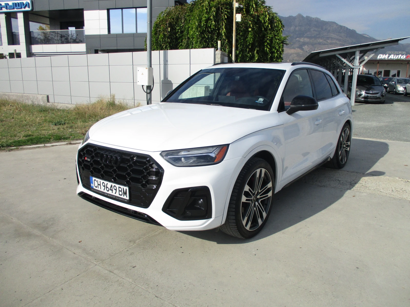 Audi SQ5 3.0/БЕНЗИН/356кс./36хил.км./КАТО НОВА - изображение 8
