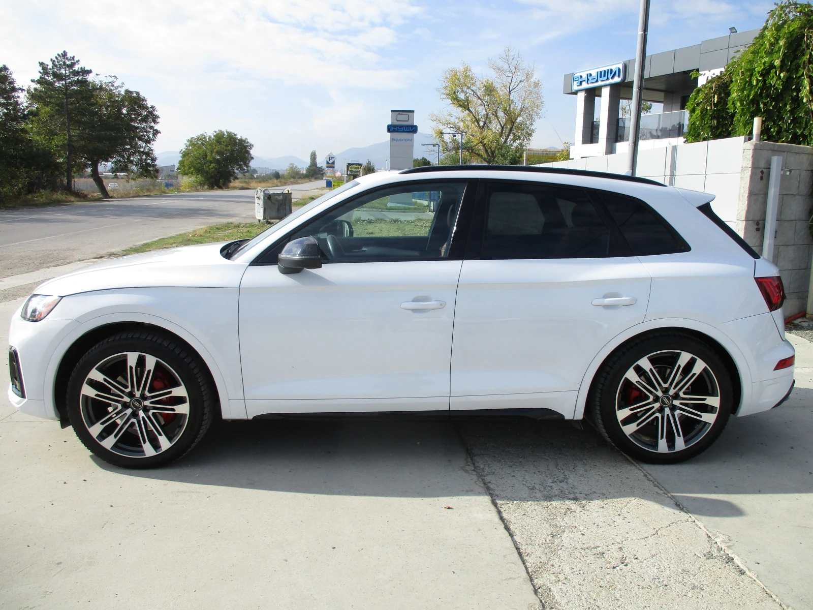 Audi SQ5 3.0/БЕНЗИН/356кс./36хил.км./КАТО НОВА - изображение 7