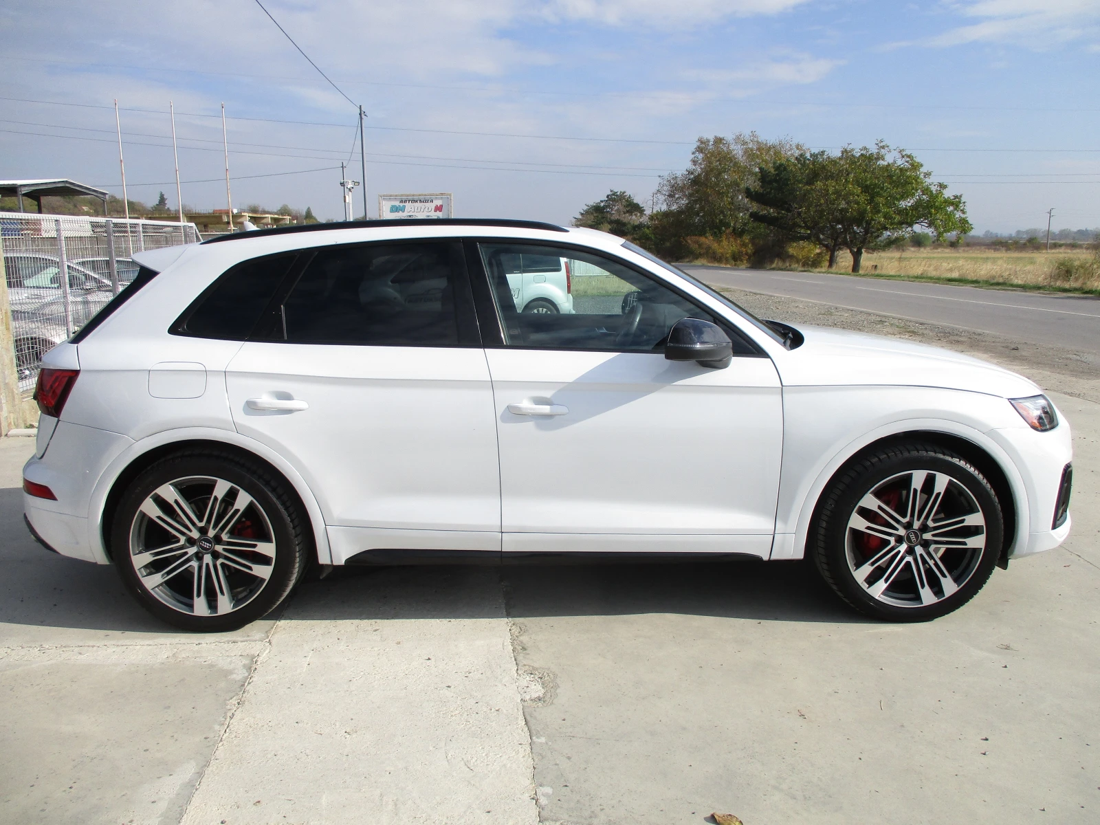 Audi SQ5 3.0/БЕНЗИН/356кс./36хил.км./КАТО НОВА - изображение 3