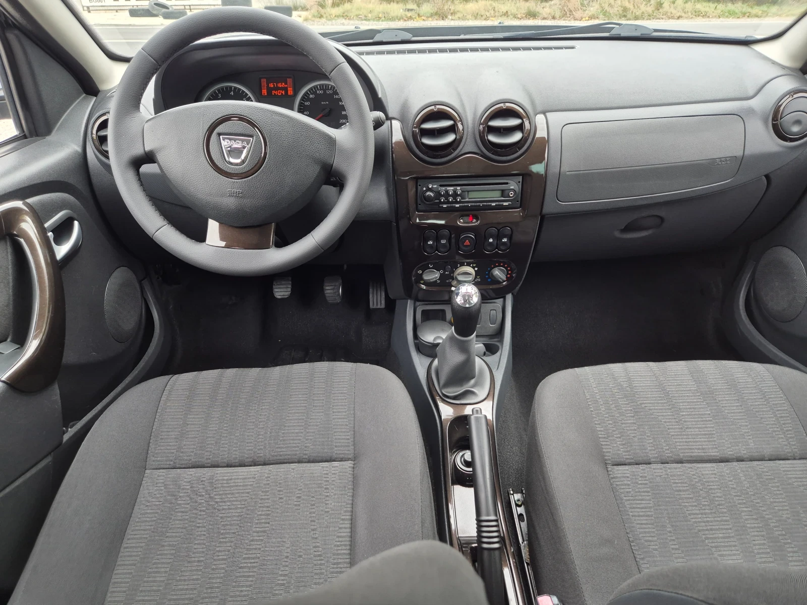 Dacia Duster 1.6i Benzin 95ps. | Mobile.bg � ����������� 11