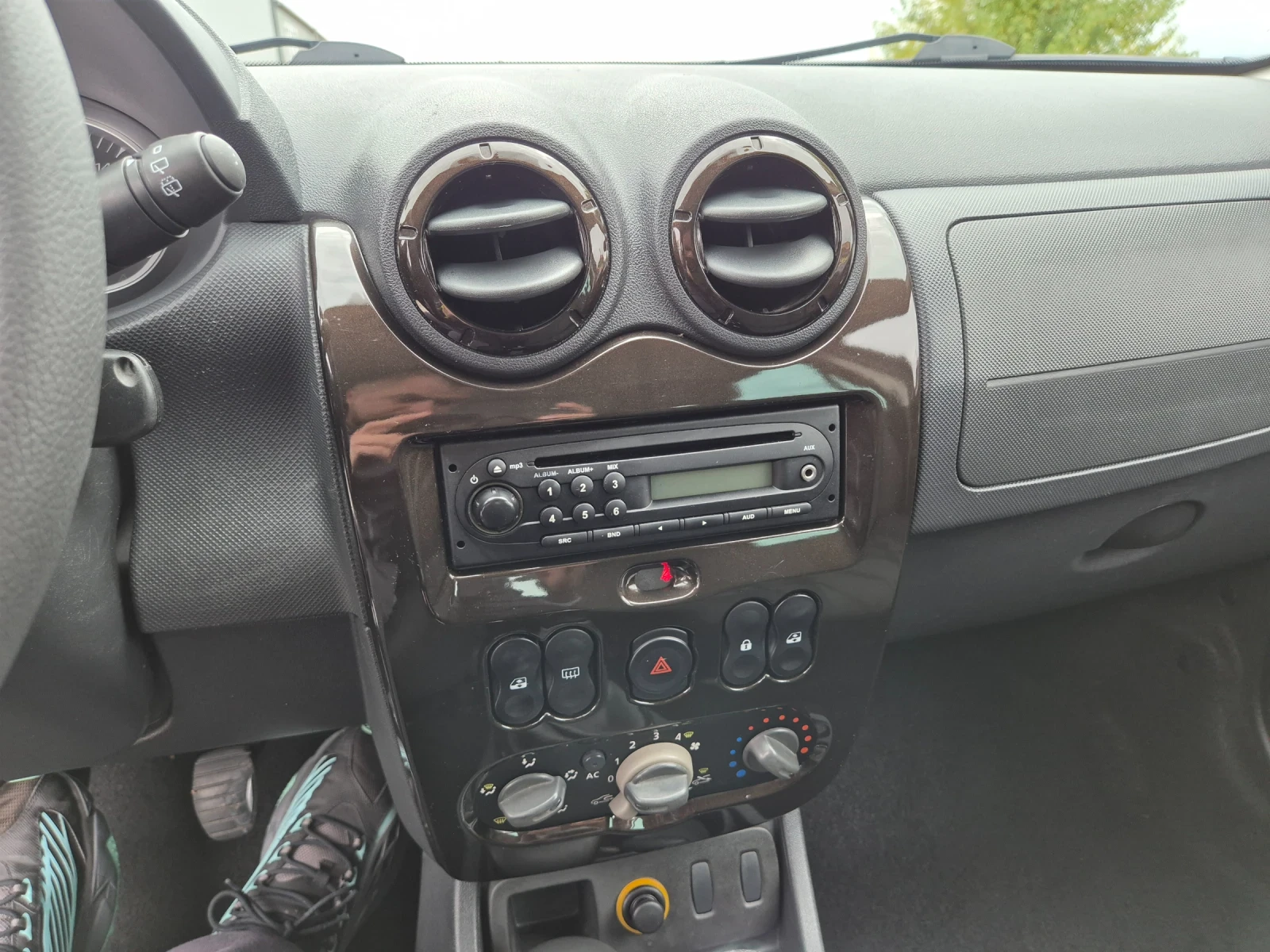 Dacia Duster 1.6i Benzin 95ps. | Mobile.bg � ����������� 15