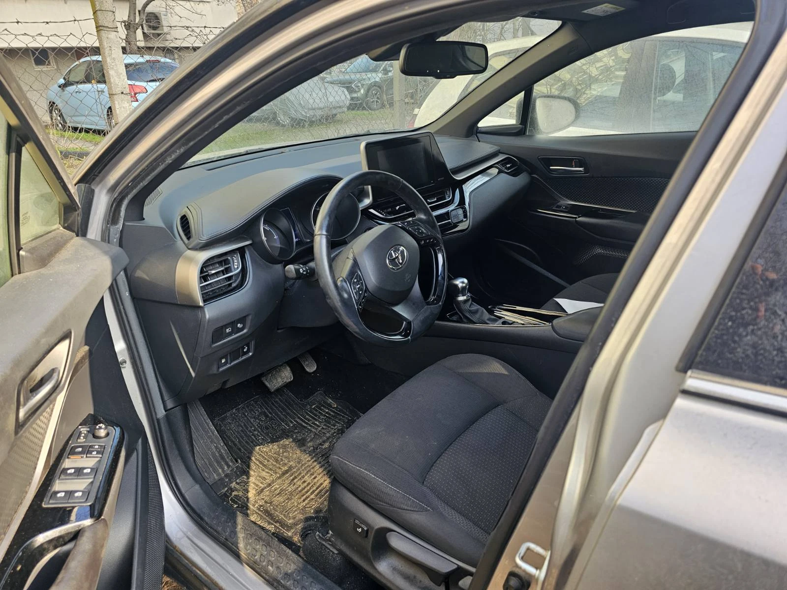 Toyota C-HR 1.8 hibrid | Mobile.bg � ����������� 7