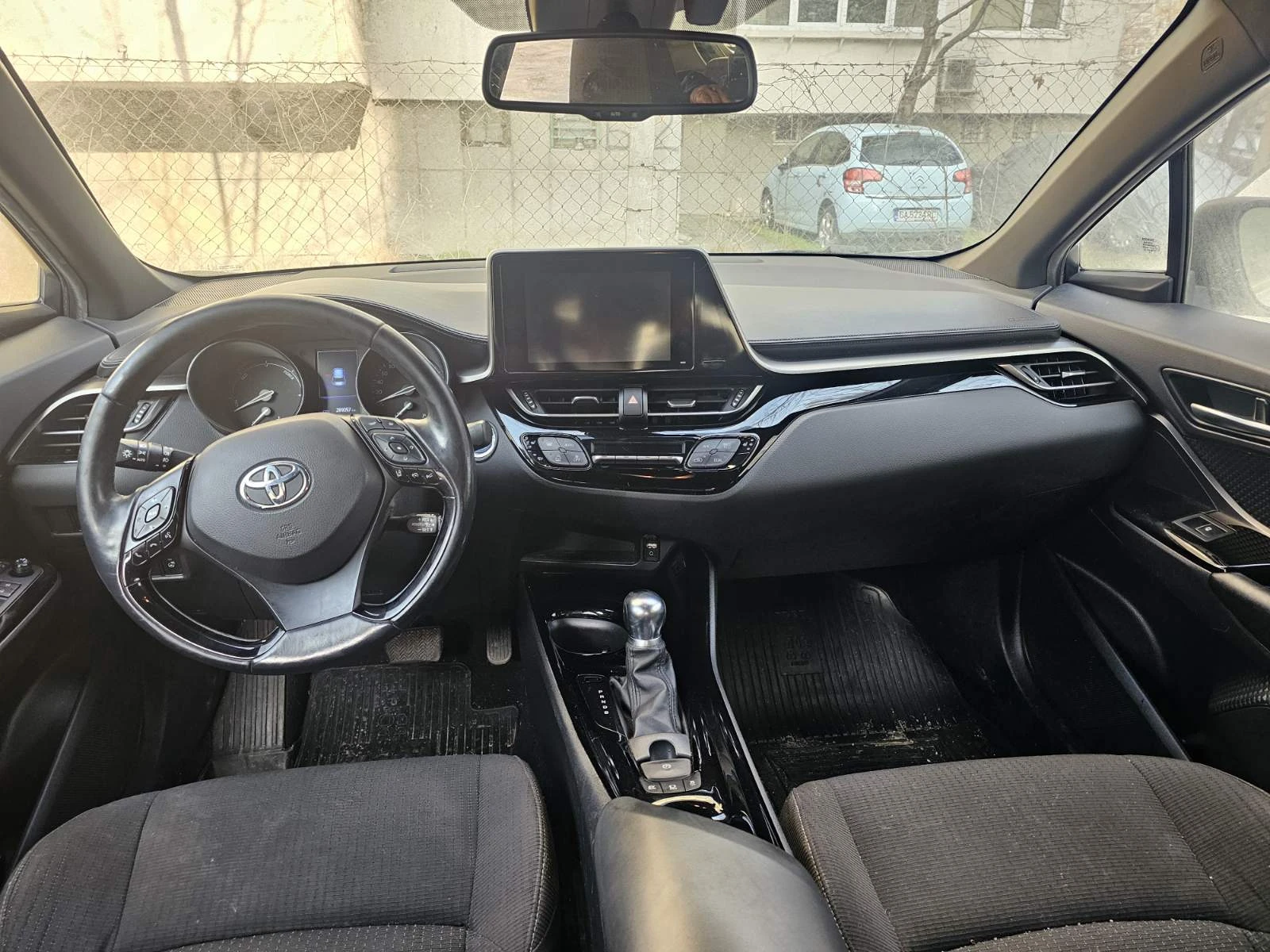Toyota C-HR 1.8 hibrid | Mobile.bg � ����������� 6
