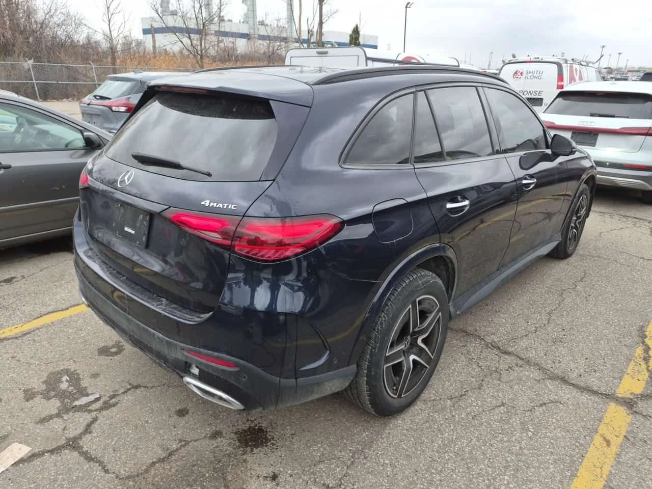 Mercedes-Benz GLC * 300 * CARFAX * 2 КЛЮЧА * ПАНОРАМА * , снимка 3 - Автомобили и джипове - 53958013